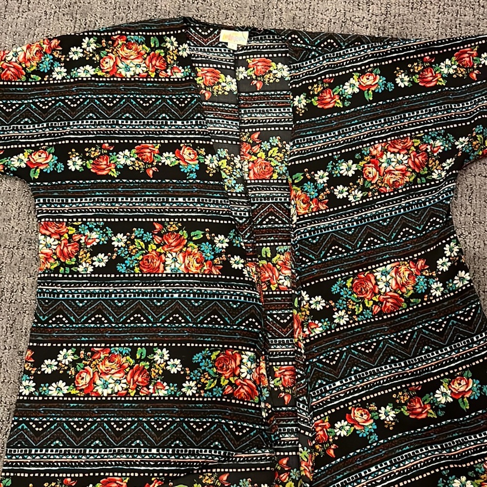 LuLaRoe Bianka Kimono